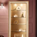 Витрины для магазинов с подсветкой